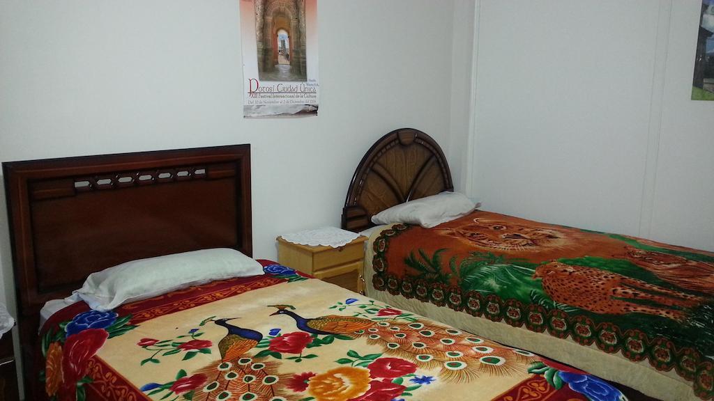 Hostal Villa Imperial Yunguyo Oda fotoğraf