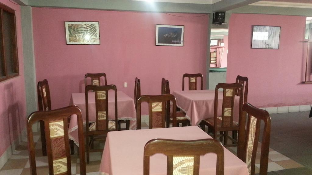 Hostal Villa Imperial Yunguyo Dış mekan fotoğraf